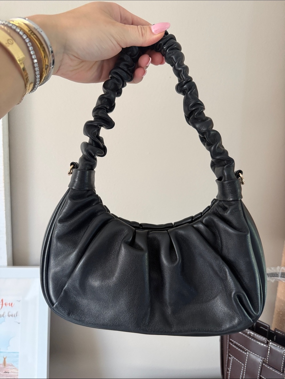 Urban Expressions Black Ruched Crossbody Shoulder Bag